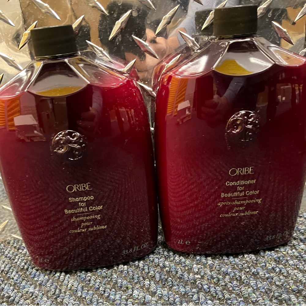 Oribe Shampoo for Beautiful color and Conditioner 33.8 oz liter  Set w/pumps